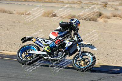 media/Jan-09-2022-SoCal Trackdays (Sun) [[2b1fec8404]]/Turn 8 (1045am)/